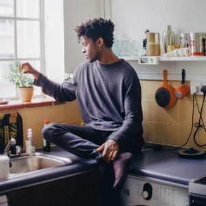 Meet your Posher, Bellamy Brewster